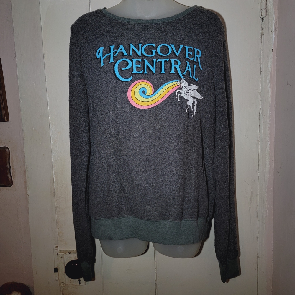 Wildfox BBJ baggy Beach Jumper Sweatshirt HANG OVER CENTRAL Top Sweater